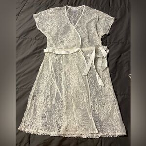 Secret Treasures White Lace Robe